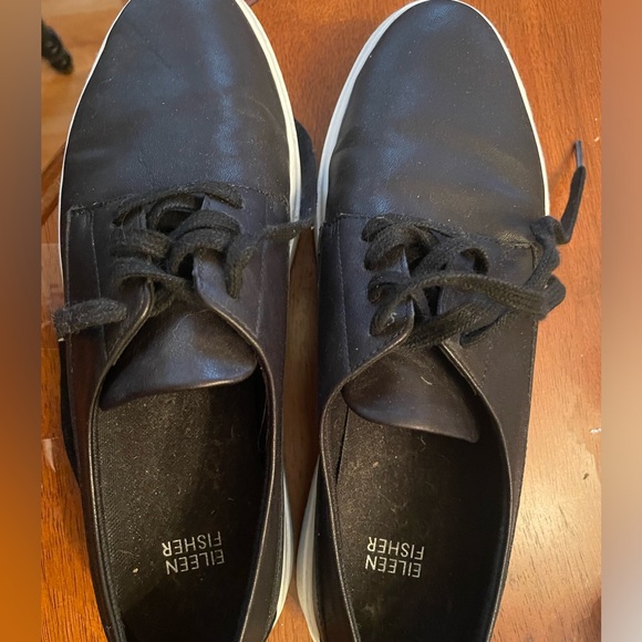 Eileen Fisher Black Leather Sneaker - Picture 1 of 7